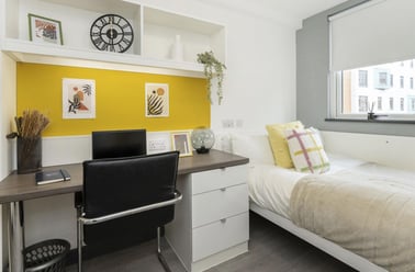 Albert Street, Newcastle Upon Tyne - Image 2